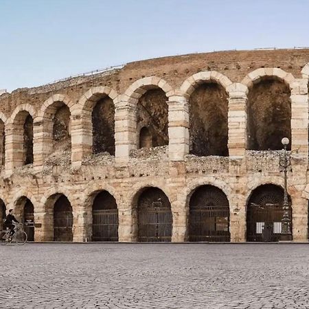 Arena - Verona Centro - Appartamento Elegante Eksteriør bilde
